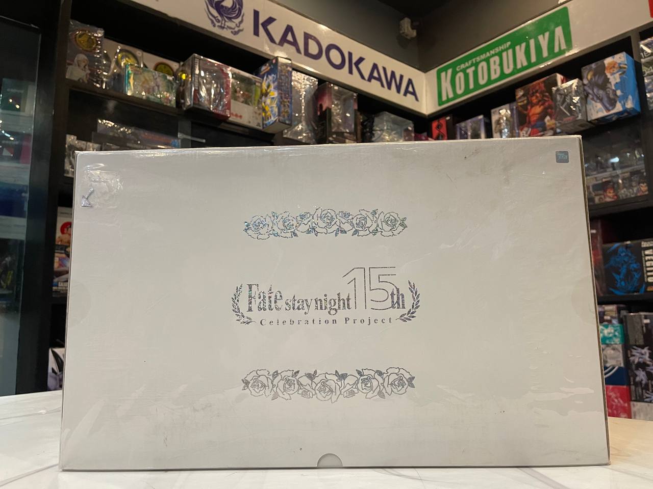 Fate/stay night 15th Anniversary Celebration Dress (Premium Box)