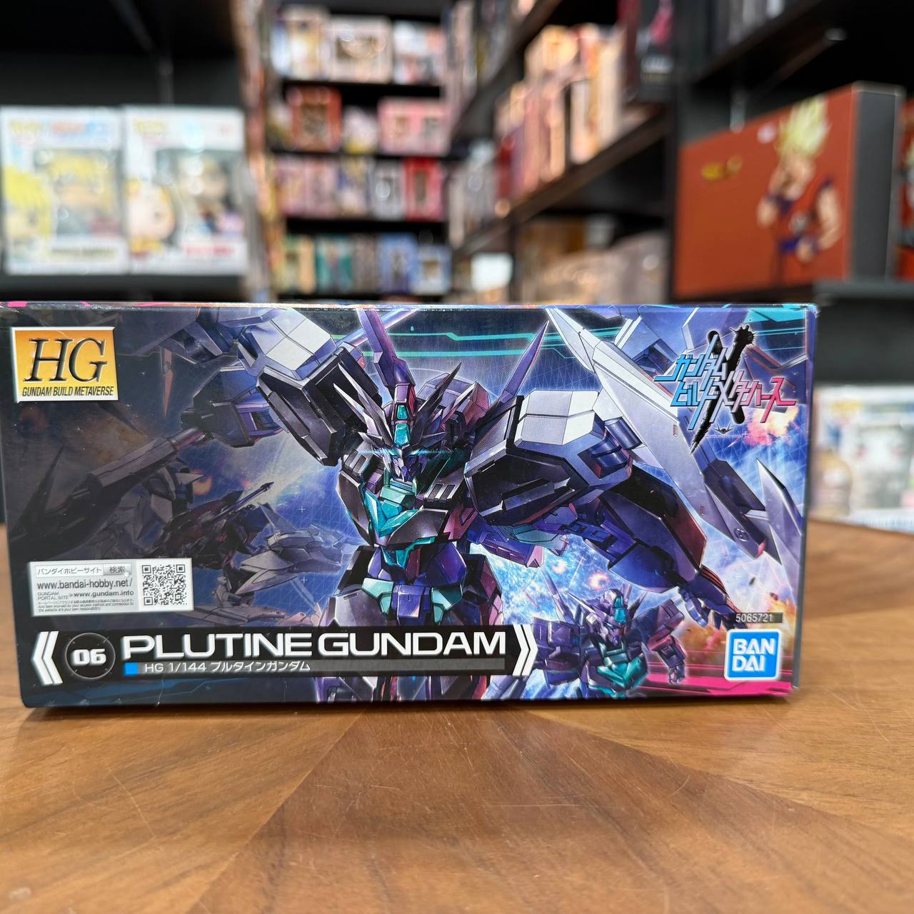 BANDAI HG Gundam Build Metaverse 1/144 PLUTINE Gundam Plastic Model Kit