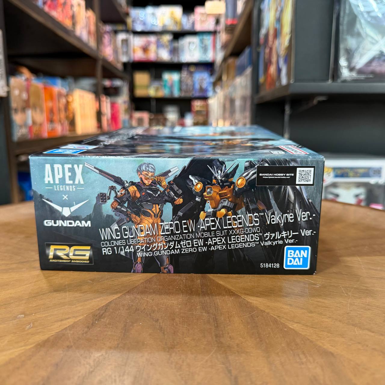 RG  Wing Gundam Zero EW APEX LEGENDS Valkyrie  Premium Bandai